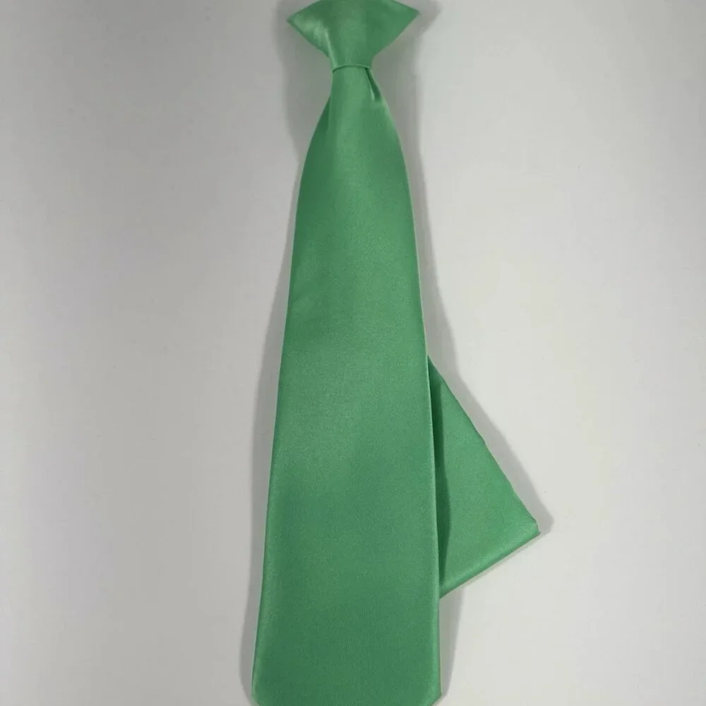 St. Patrick Boy's Clip-on Tie Hanky Set Green 100% Polyester 12